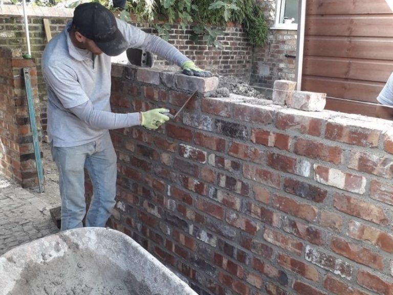 Bricklayer in Liverpool